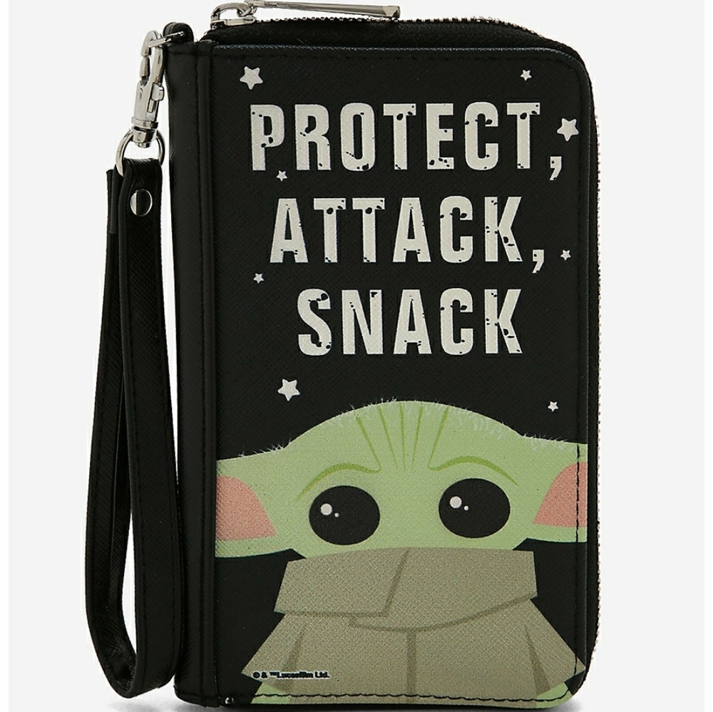 Star Wars The Mandalorian The Child Protect Attack
